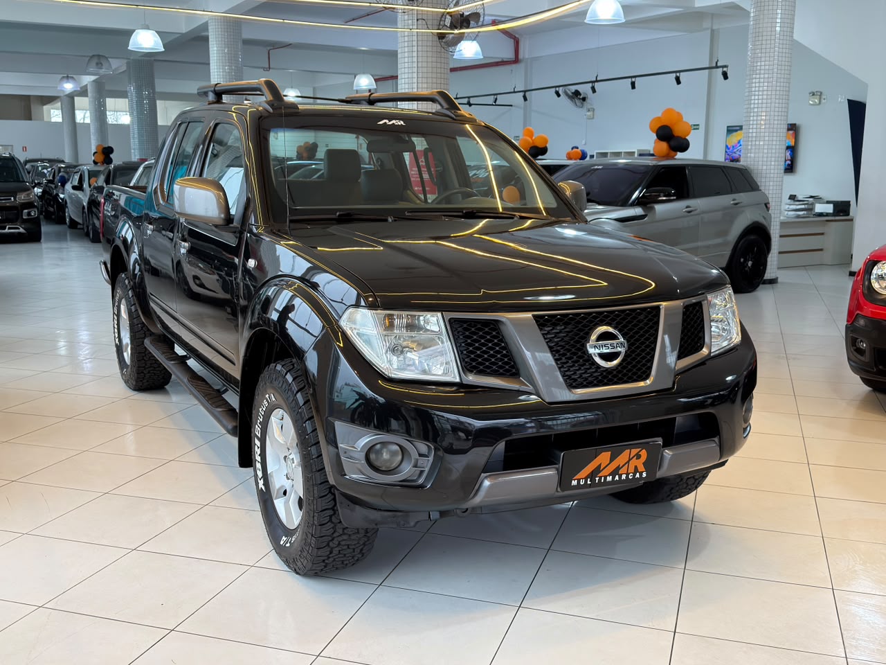NISSAN FRONTIER LE 25 X4