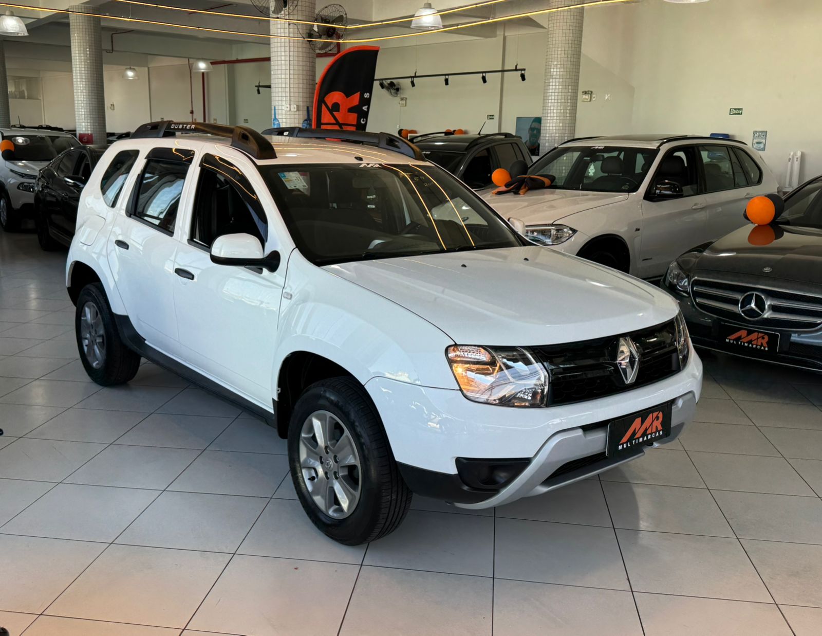 RENAULT DUSTER 16 A CVT