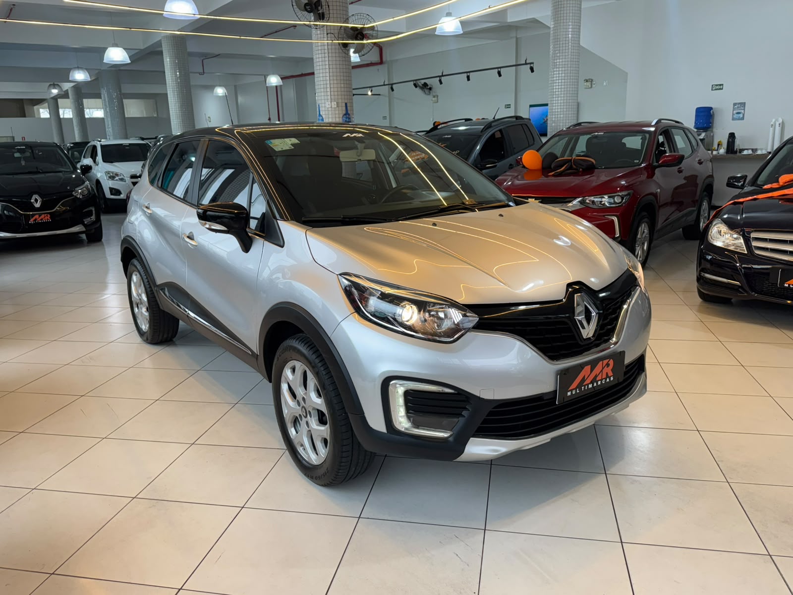RENAULT CAPTUR ZEN 16M
